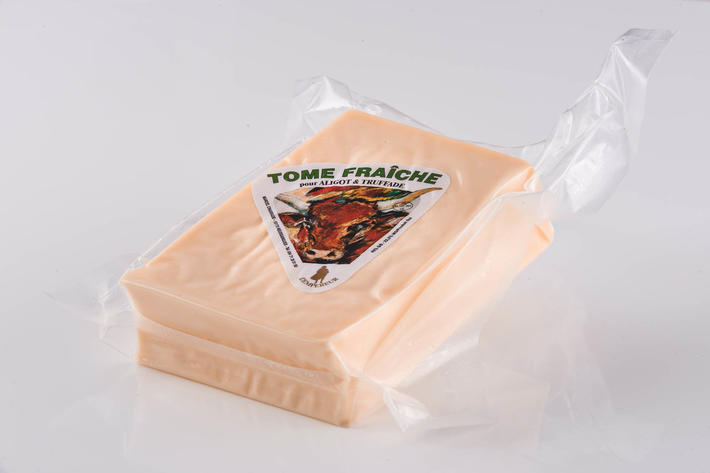 Tome fraiche de Cantal